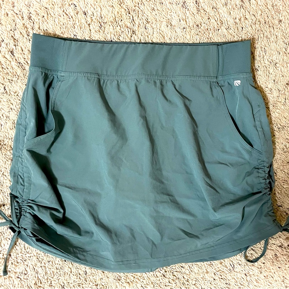 Athletic skort